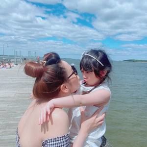 Meet your Posher, Ngoc